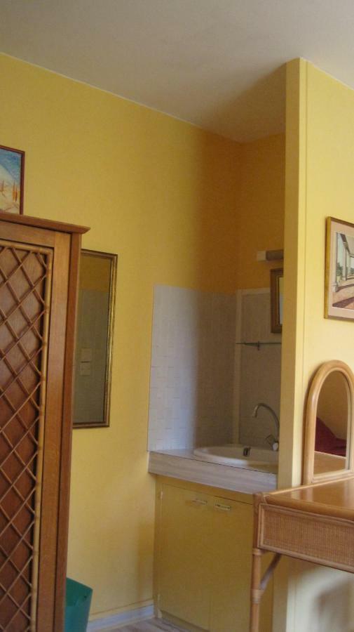 Maison Saint Louis Paray-le-Monial Szoba fotó
